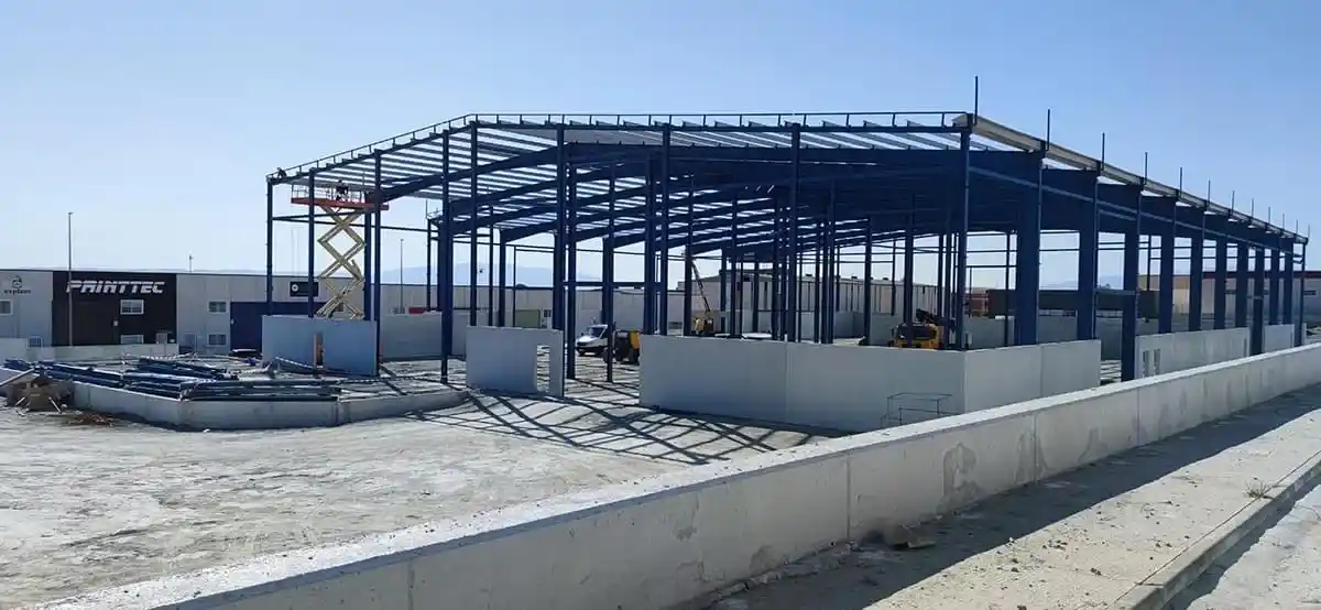 Servicio de Naves industriales - Construcción Industrial